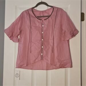 Floral‎ blooming pink tee size L